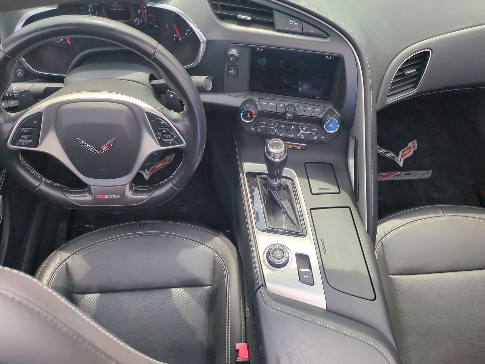 Thumbnail: 2015 Chevrolet Corvette - 15