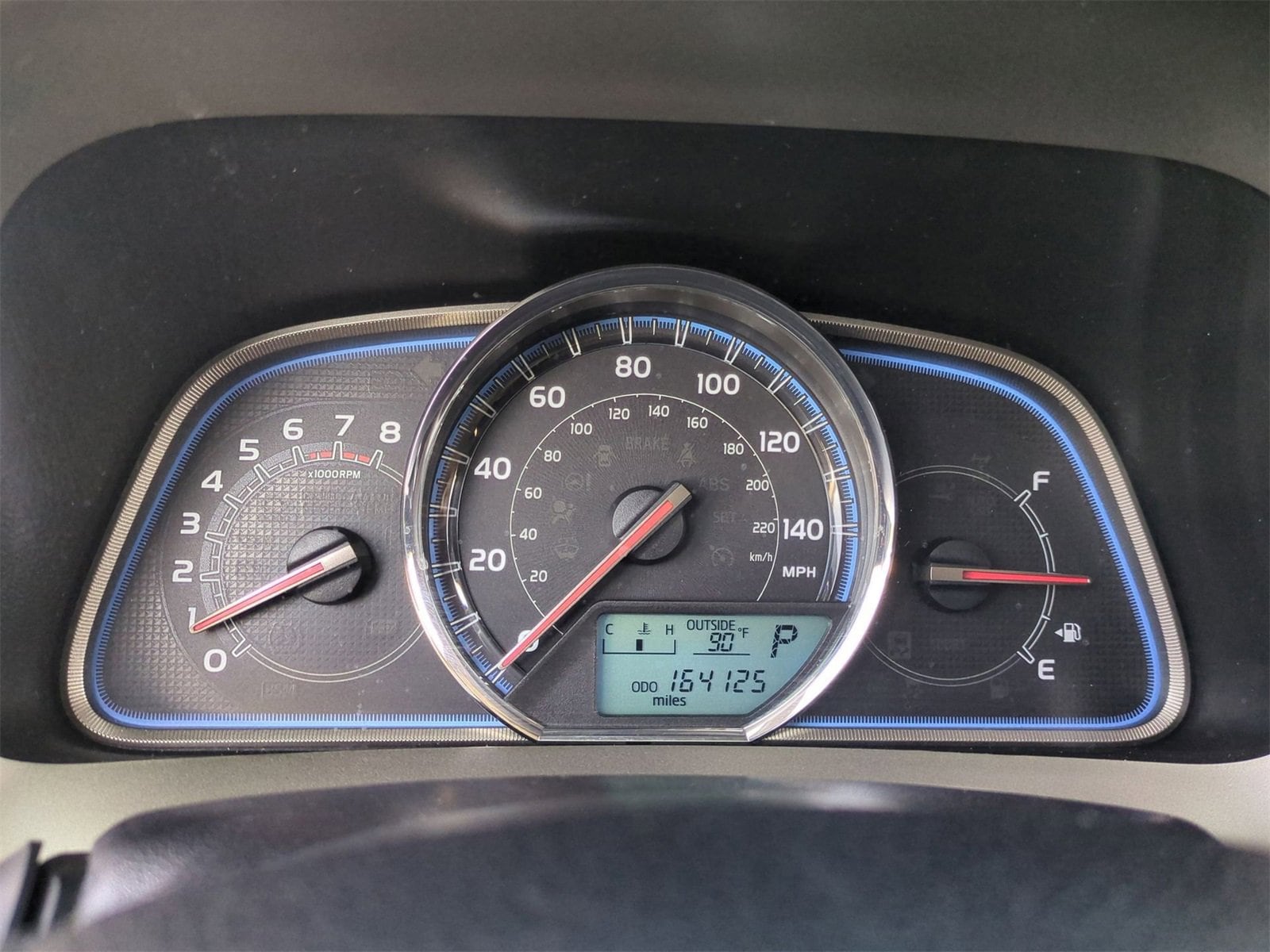 Thumbnail: 2014 Toyota RAV4 - 34
