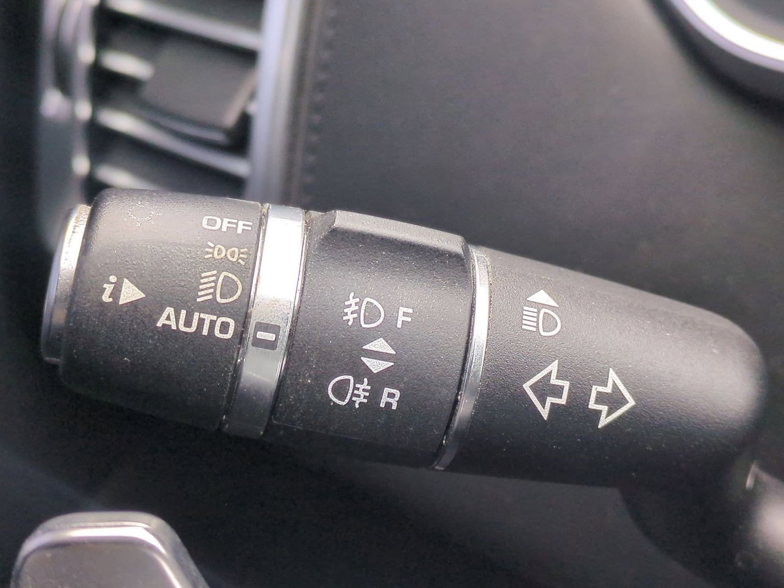 Thumbnail: 2017 Land Rover Range Rover - 28