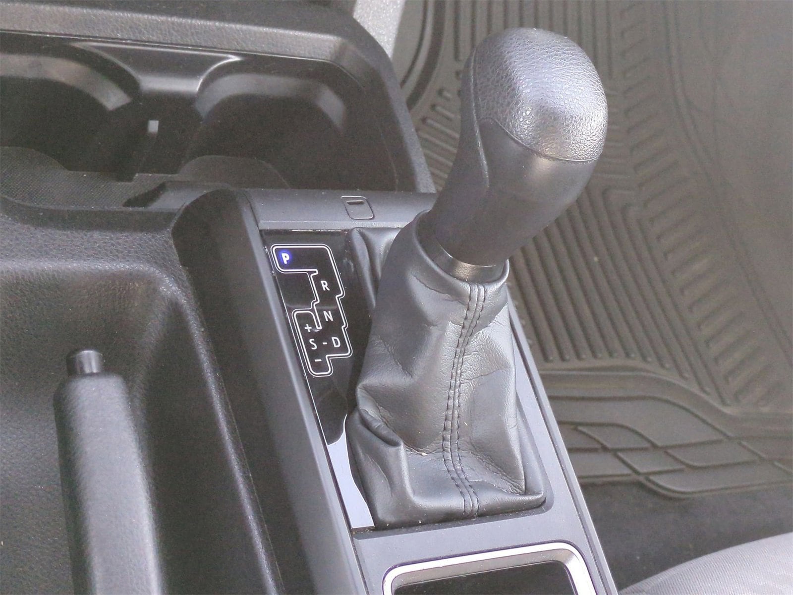 Thumbnail: 2023 Toyota Tacoma - 30