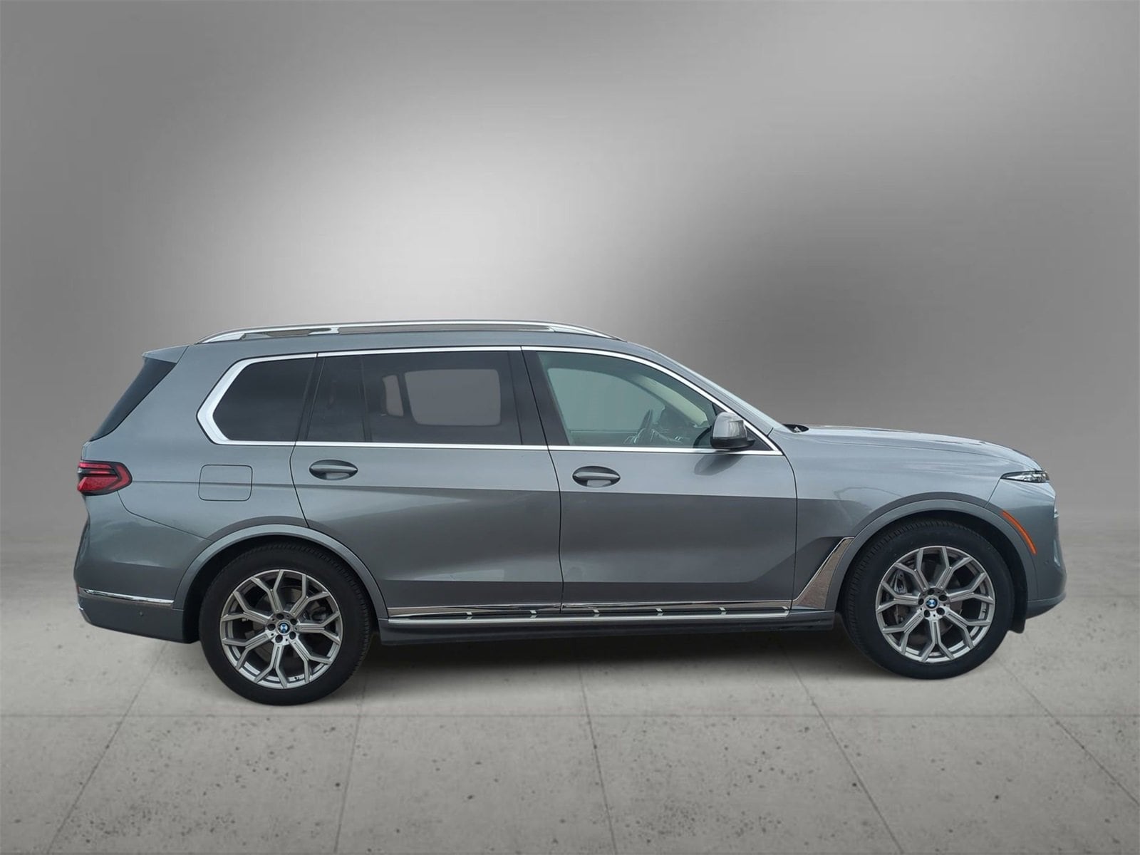 Thumbnail: 2024 BMW X7 - 9