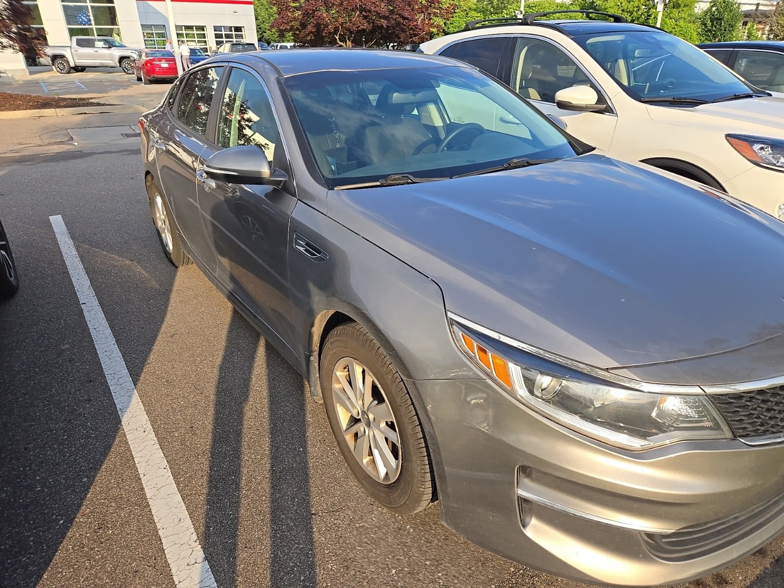 Thumbnail: 2016 Kia Optima - 1