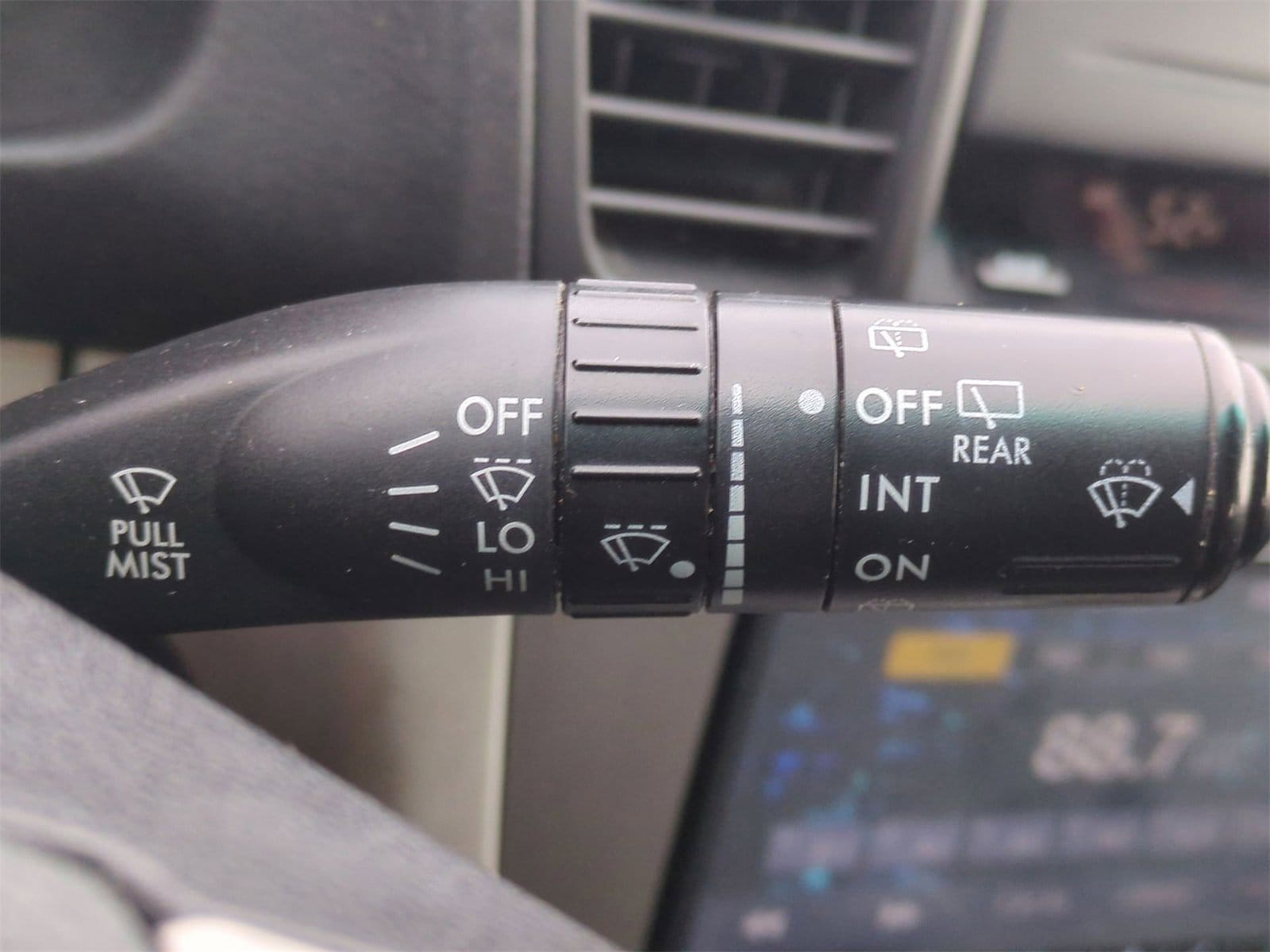 Thumbnail: 2009 Subaru Outback - 24