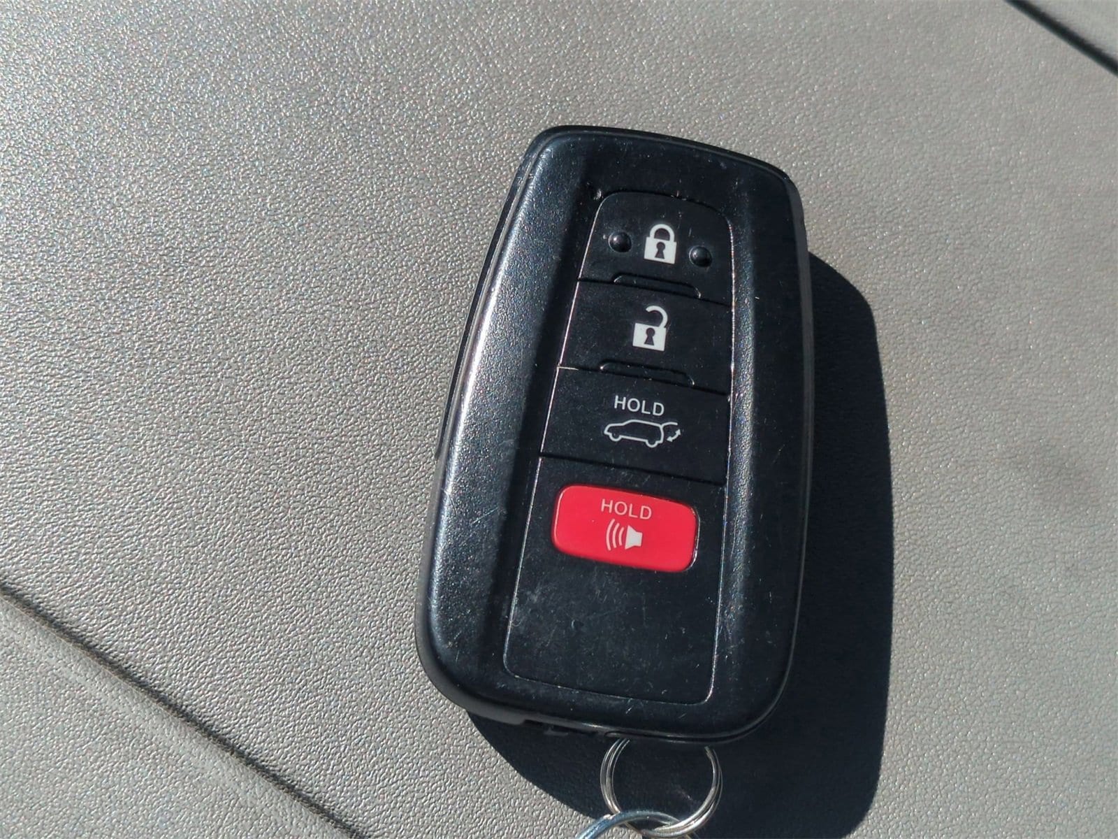 Thumbnail: 2021 Toyota Highlander - 36