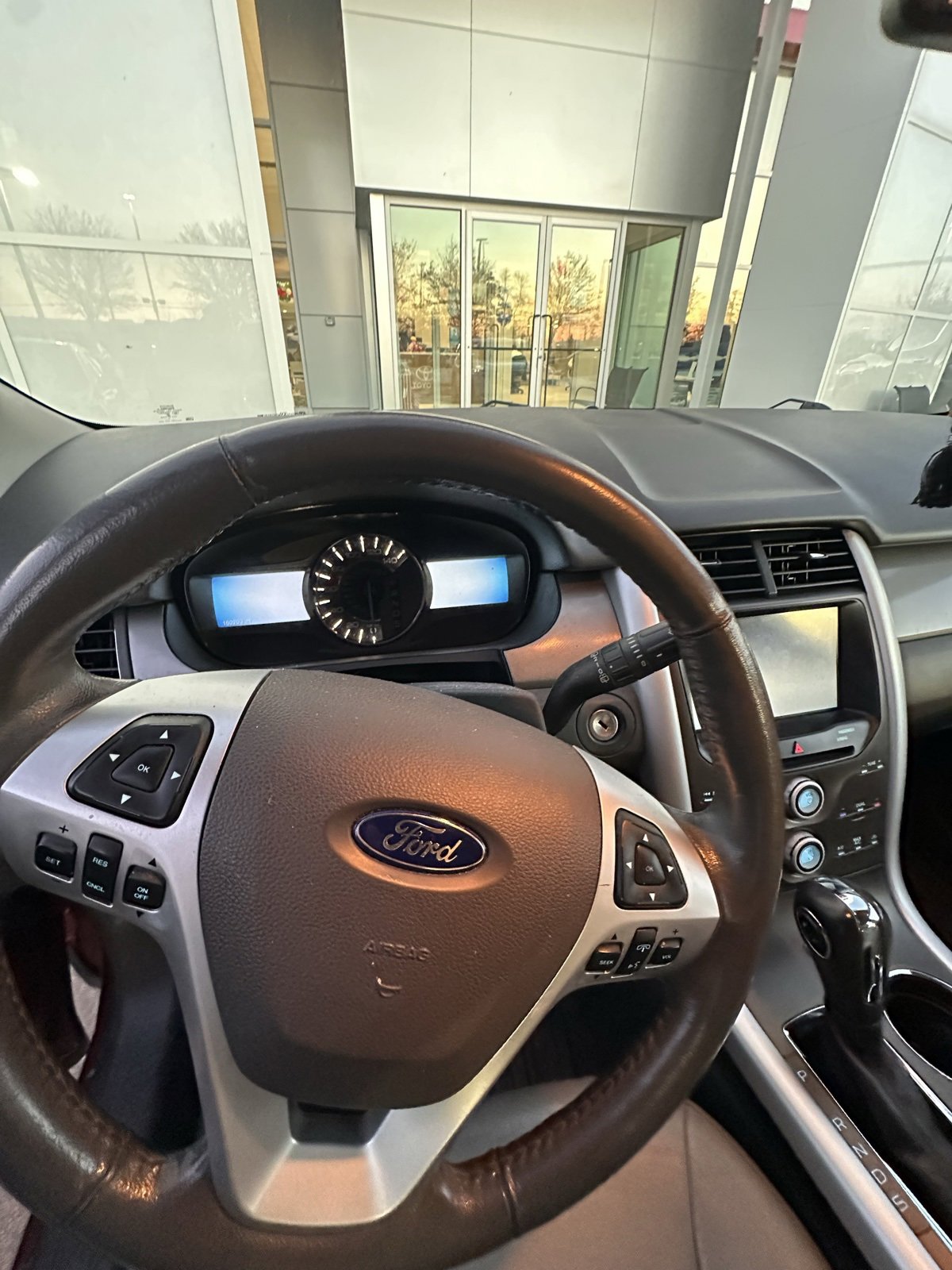 Thumbnail: 2013 Ford Edge - 5