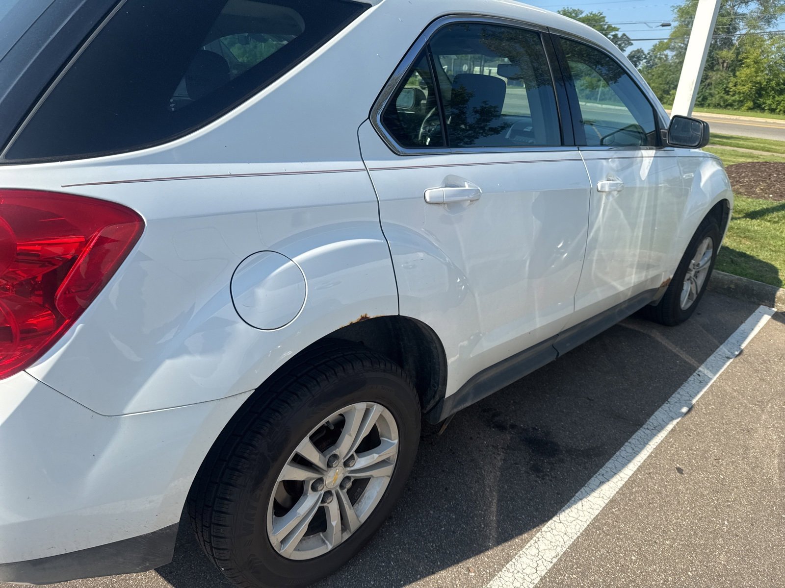 Thumbnail: 2013 Chevrolet Equinox - 3