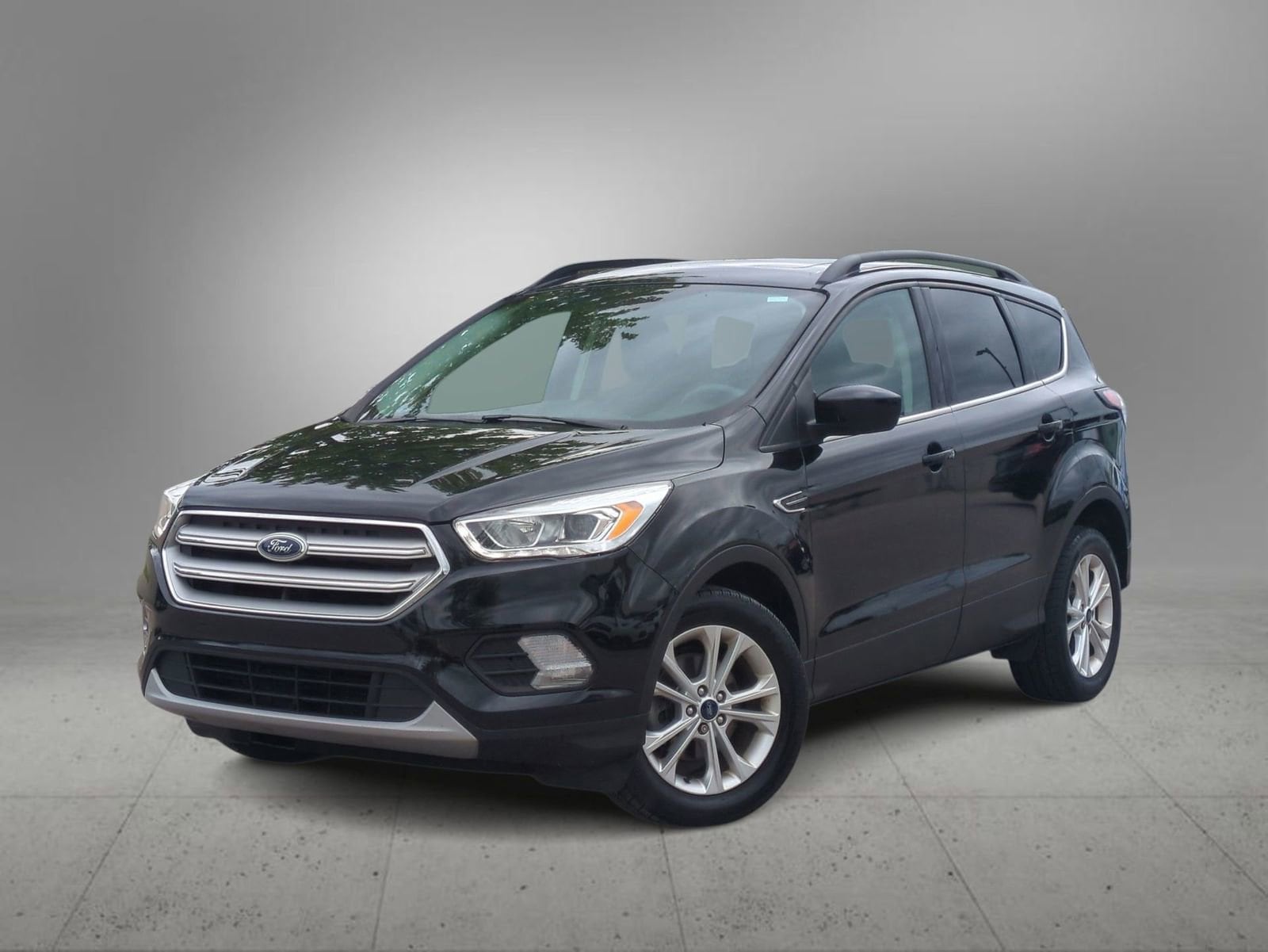 Thumbnail: 2018 Ford Escape - 1