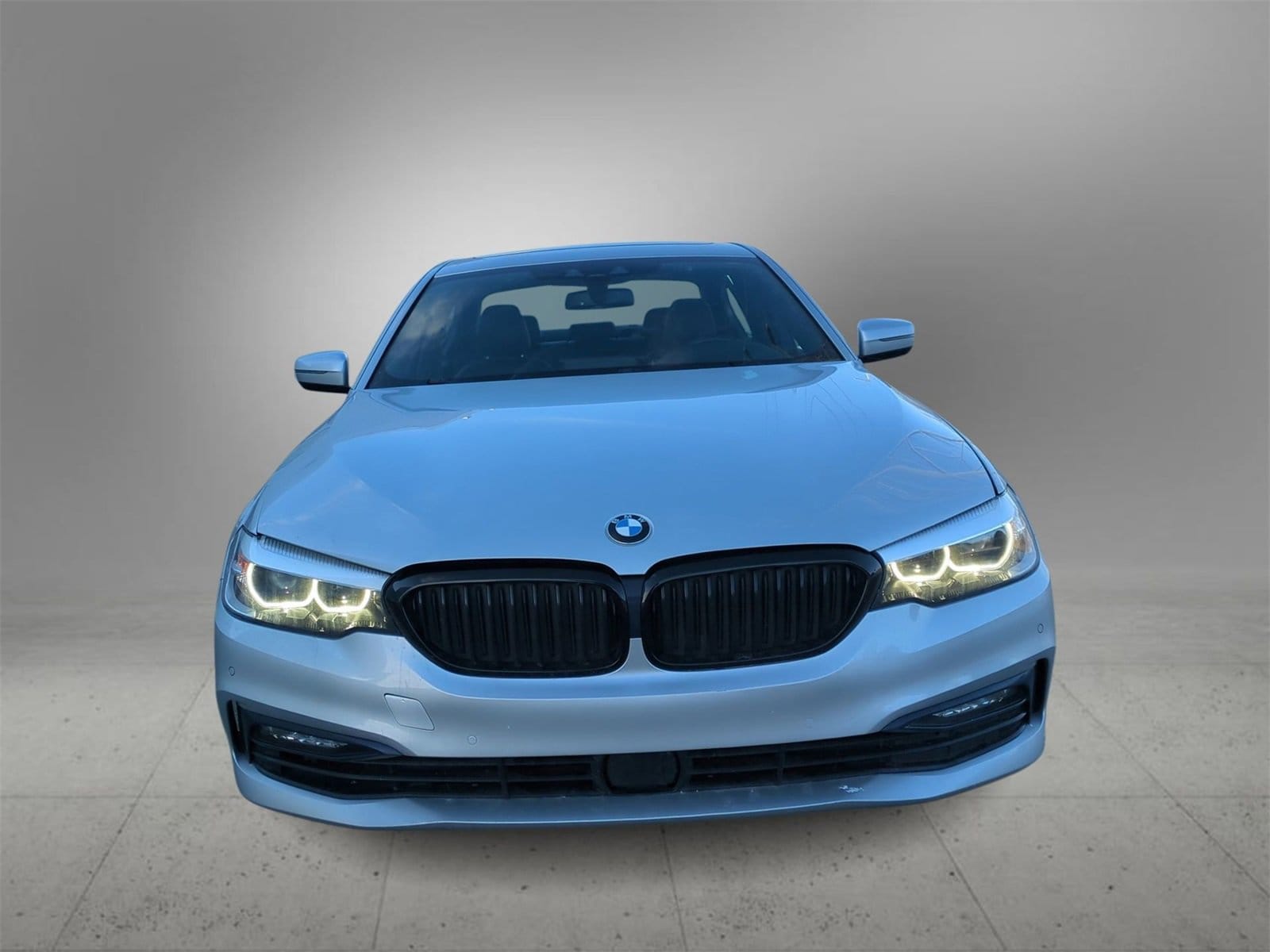 Thumbnail: 2018 BMW 5 Series - 3