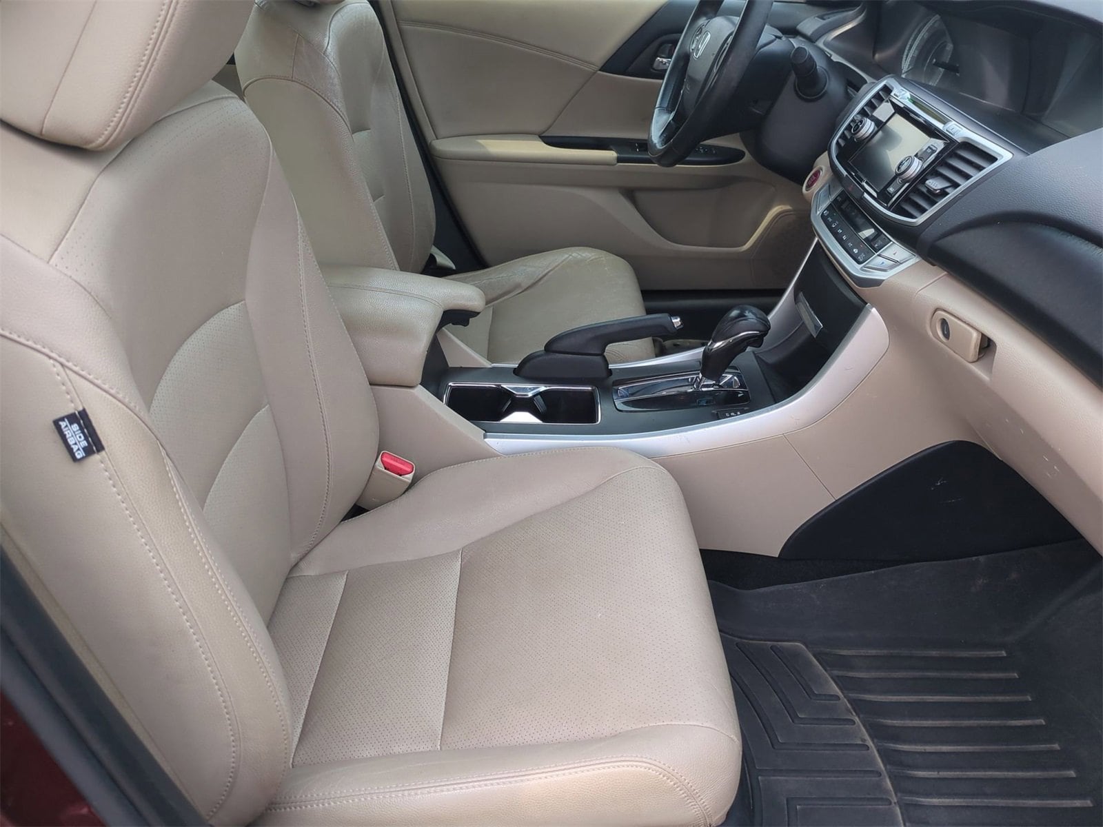 Thumbnail: 2013 Honda Accord - 23