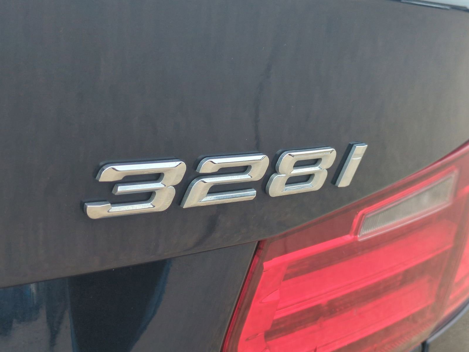 Thumbnail: 2014 BMW 3 Series - 13