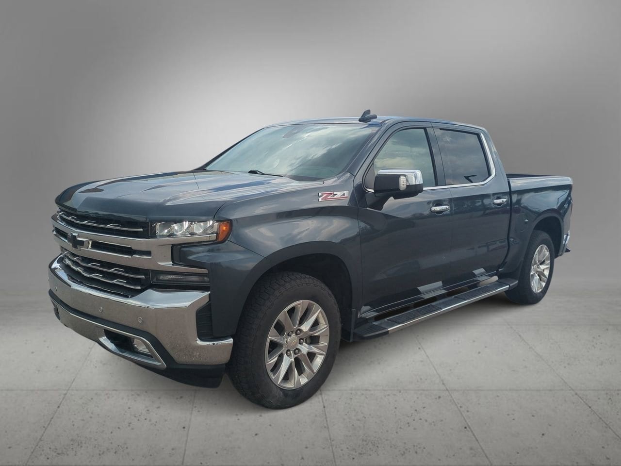 Thumbnail: 2021 Chevrolet Silverado 1500 - 4