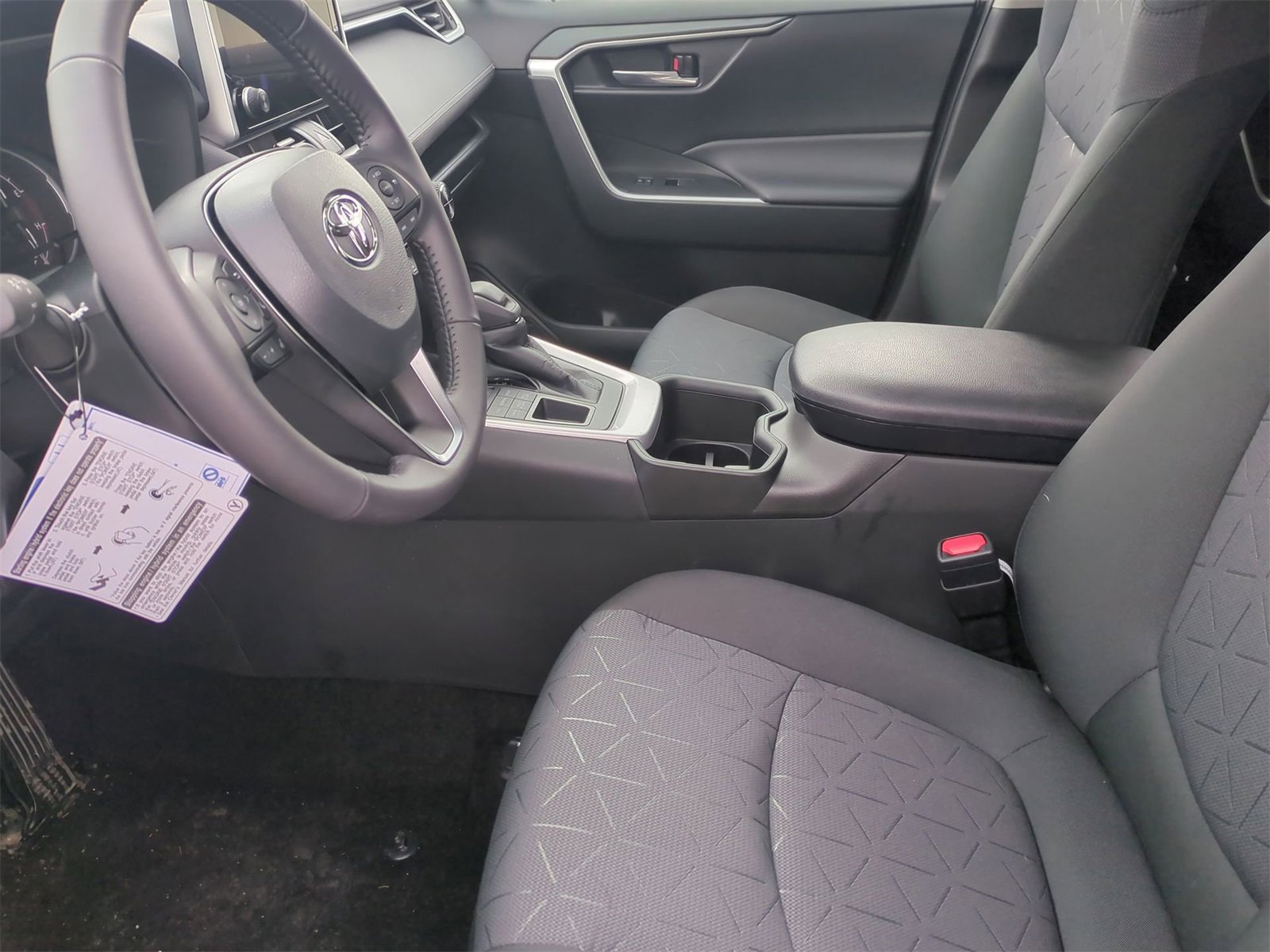 Thumbnail: 2025 Toyota RAV4 - 16