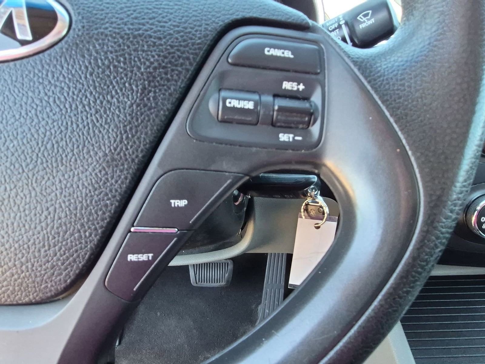 Thumbnail: 2015 Kia Forte - 23