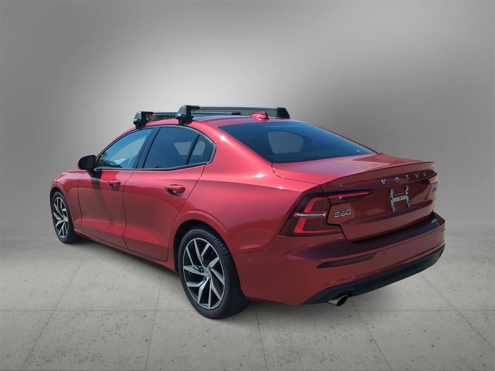 Thumbnail: 2020 Volvo S60 - 6