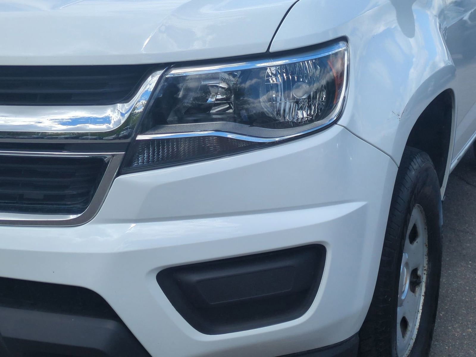 Thumbnail: 2015 Chevrolet Colorado - 11