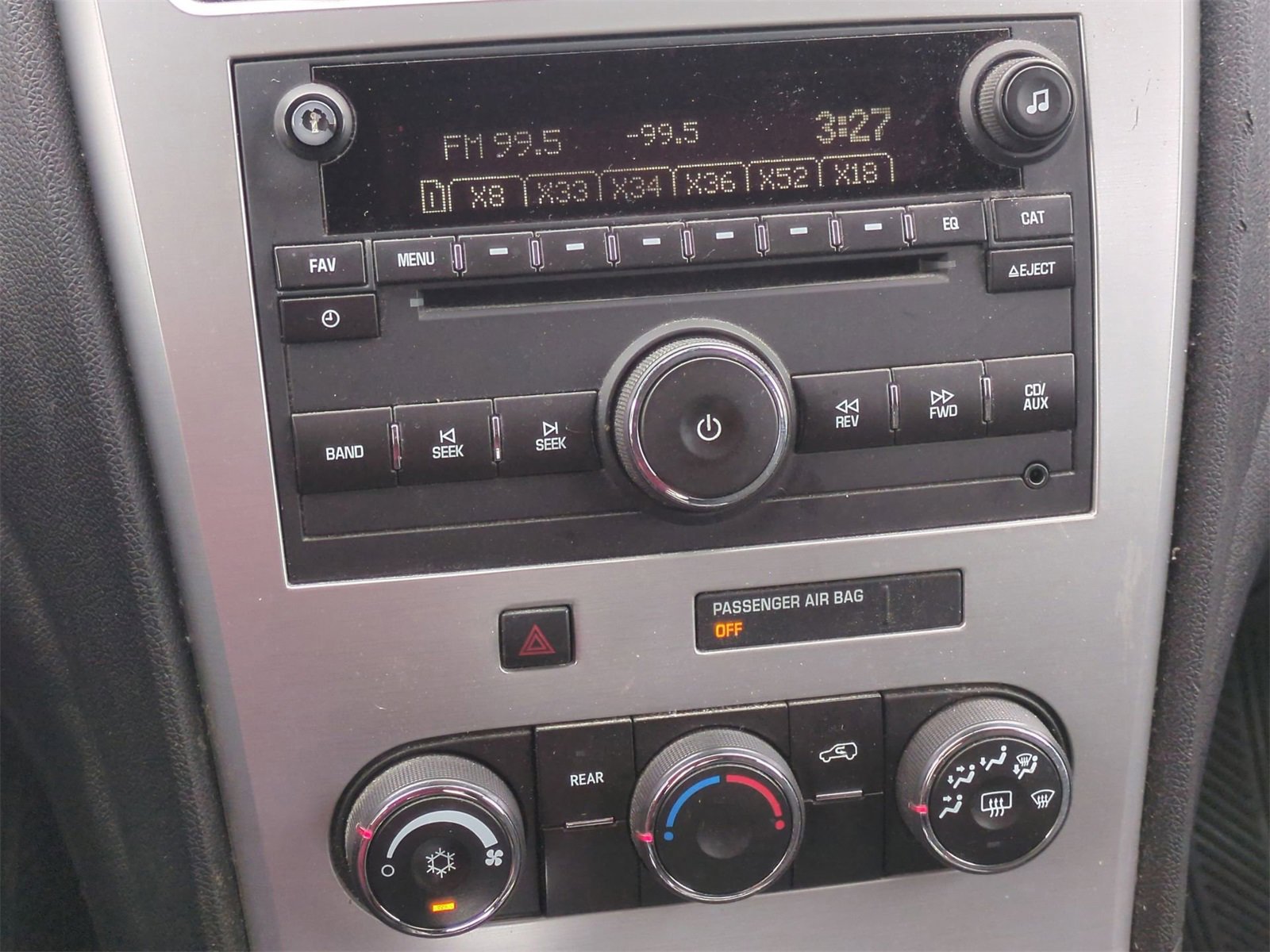 Thumbnail: 2012 GMC Acadia - 27
