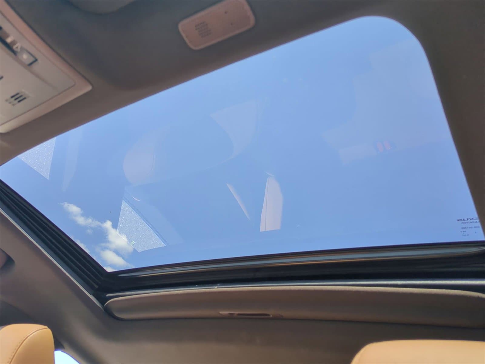 Thumbnail: 2019 Lexus ES - 18