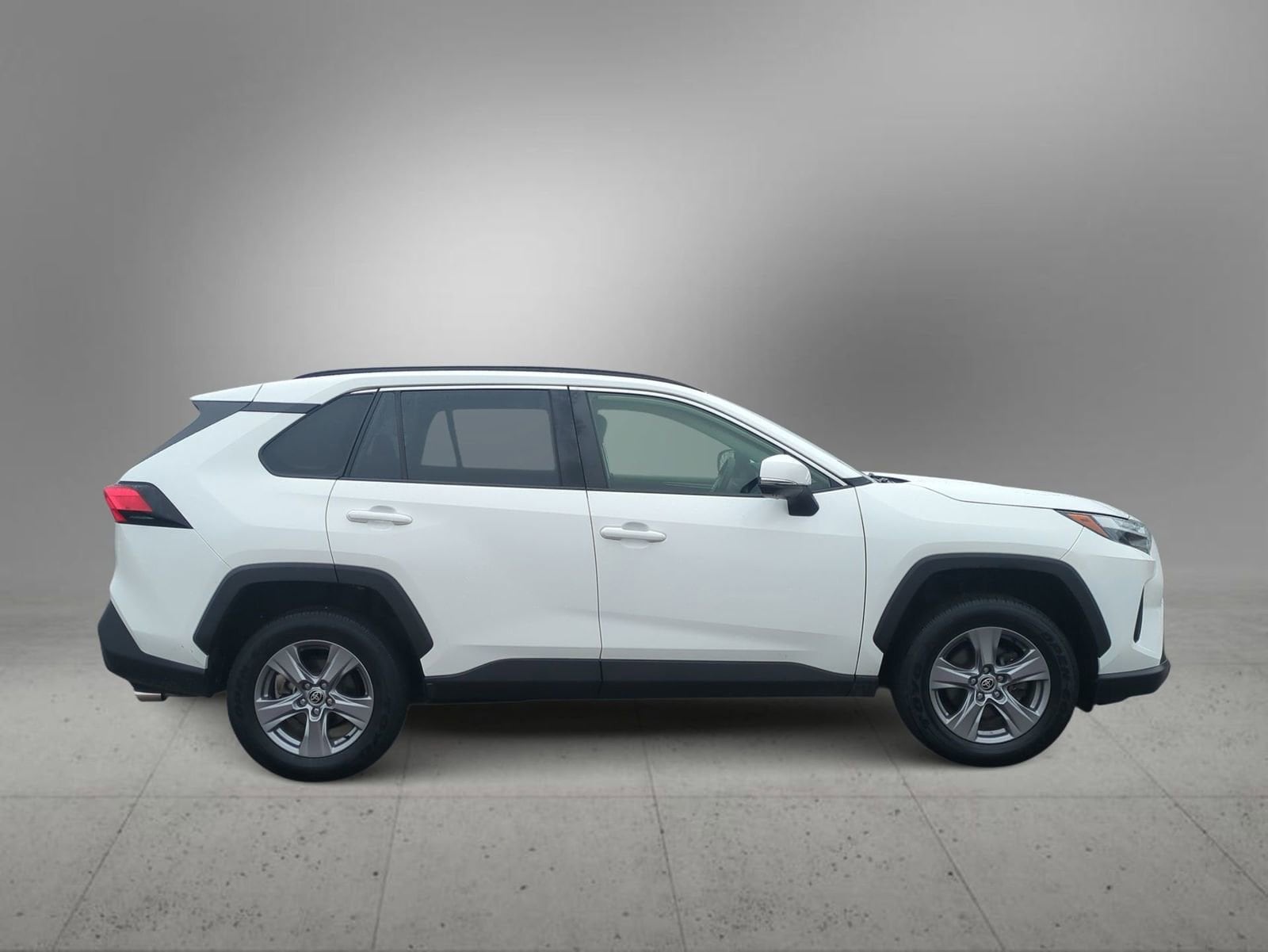 Thumbnail: 2023 Toyota RAV4 - 9