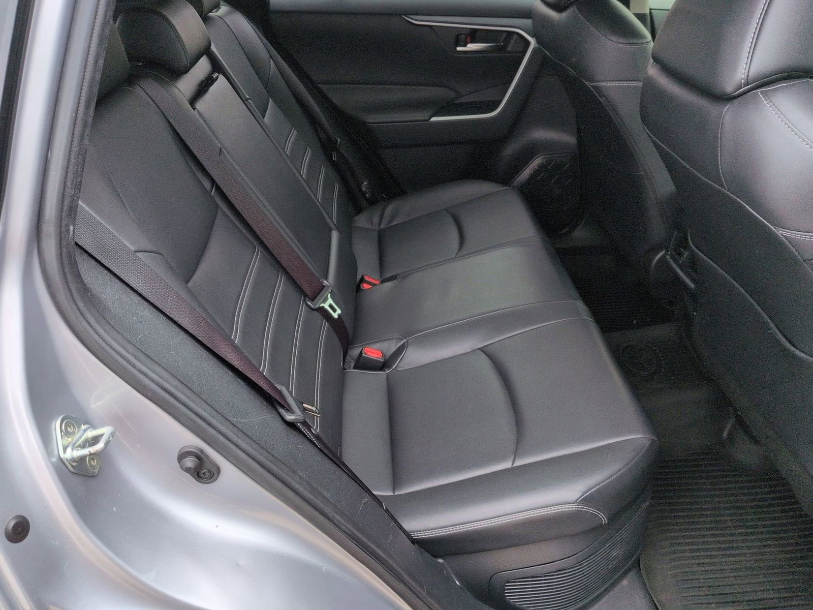 Thumbnail: 2023 Toyota RAV4 - 22