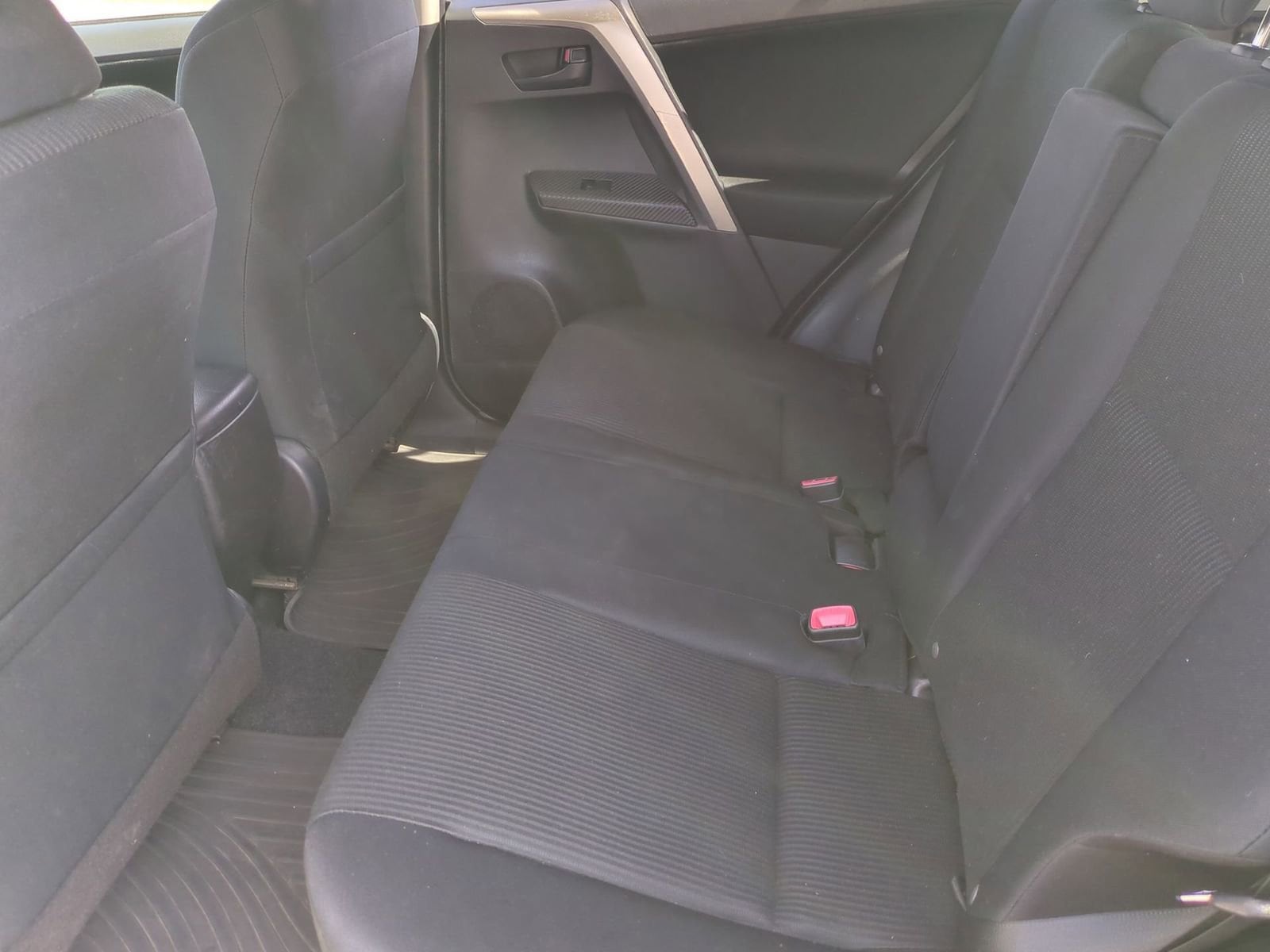 Thumbnail: 2015 Toyota RAV4 - 19