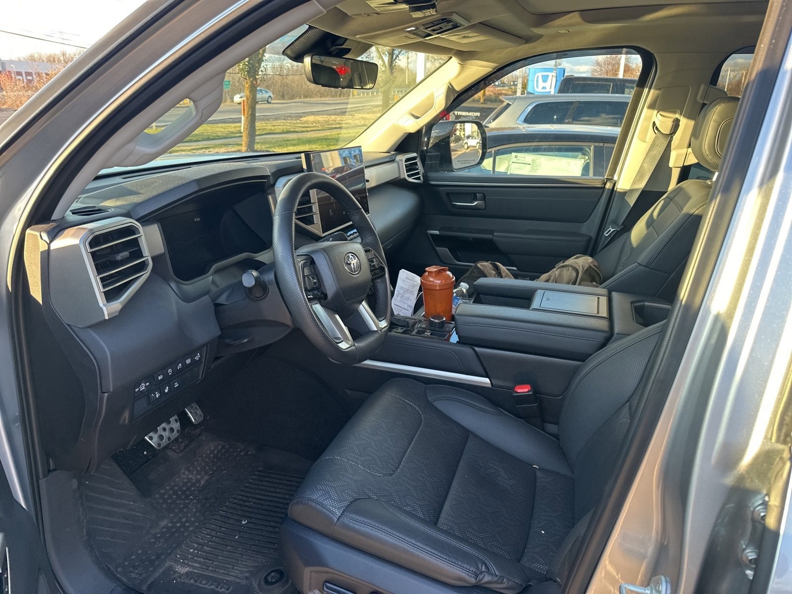 Thumbnail: 2024 Toyota Tundra - 8