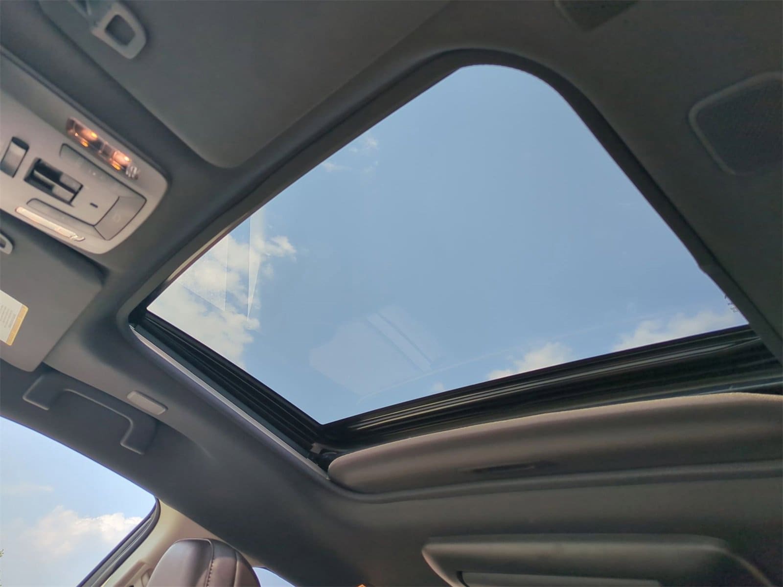 2021 Toyota Sienna Platinum 19