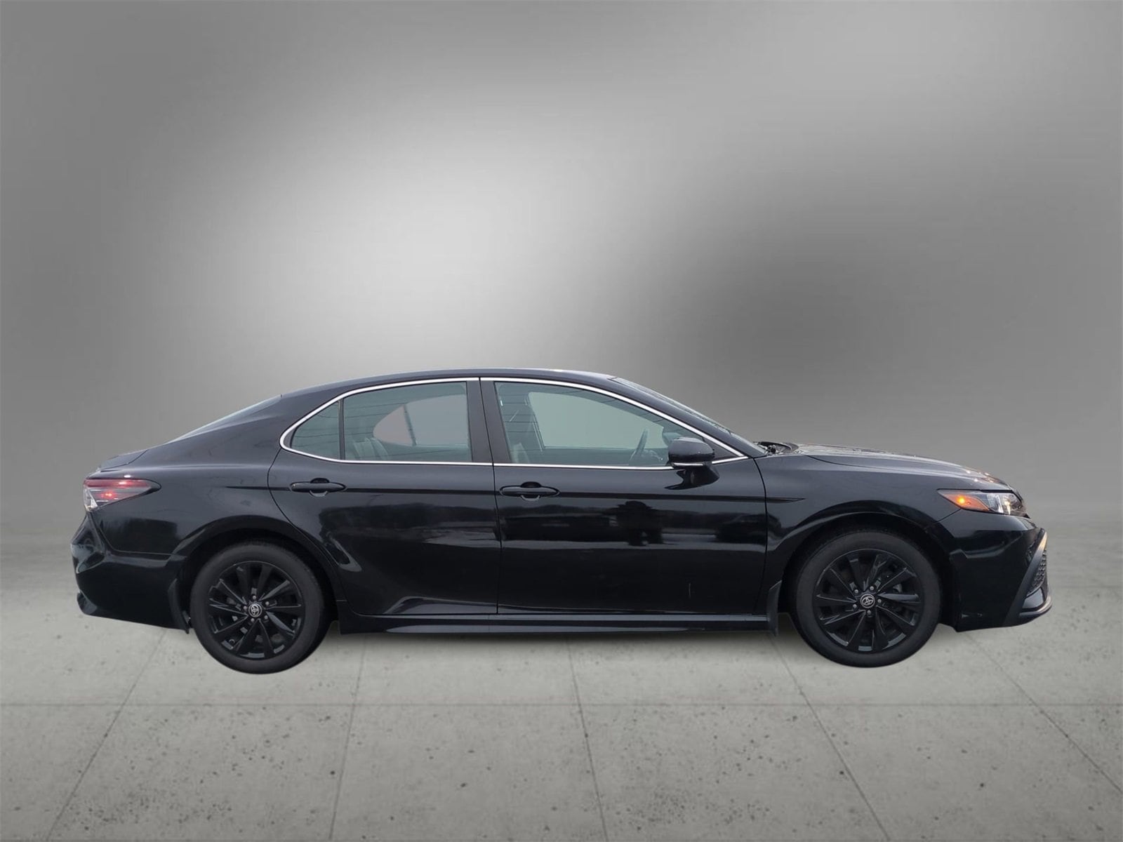 Thumbnail: 2021 Toyota Camry - 9