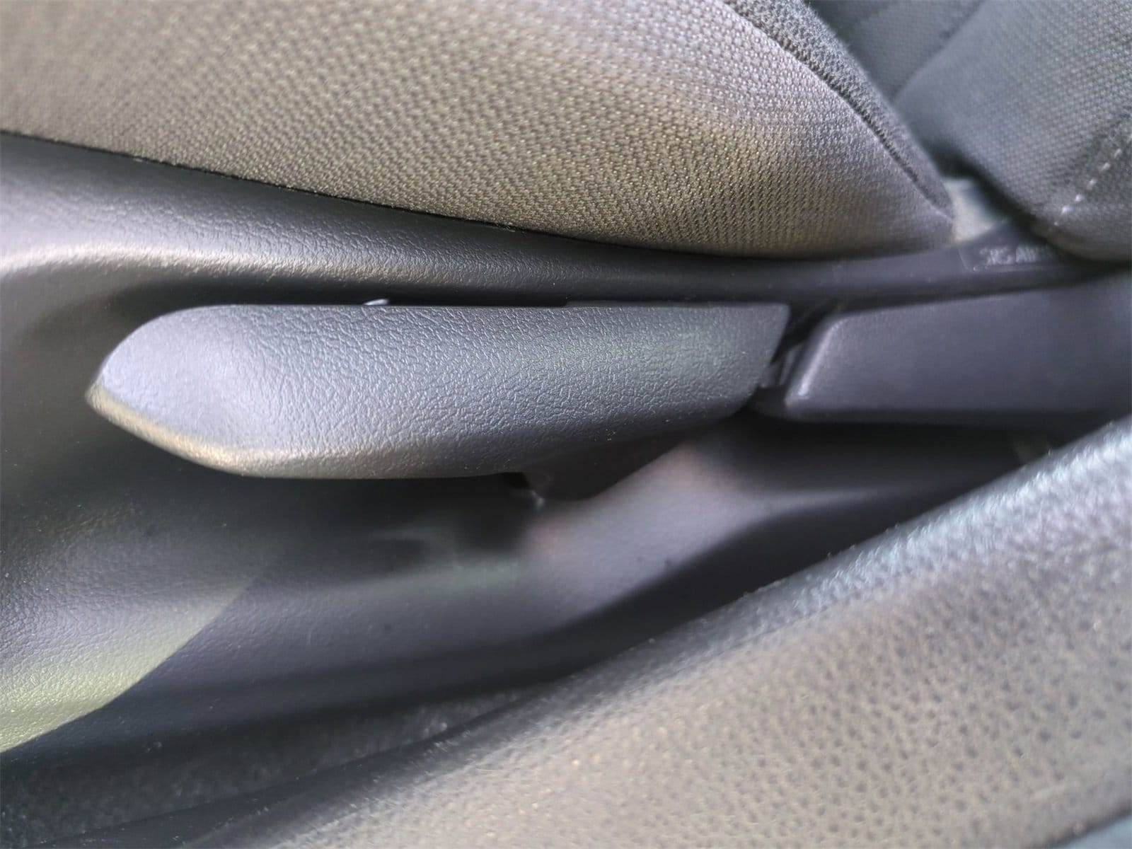 Thumbnail: 2023 Toyota Corolla - 17