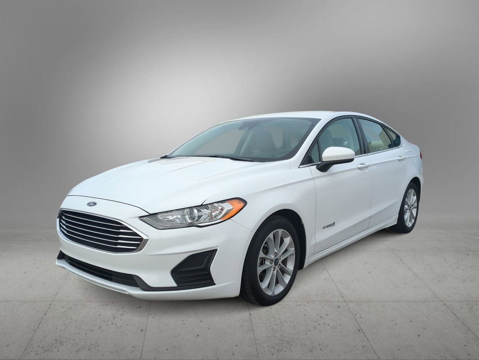 Thumbnail: 2019 Ford Fusion - 4