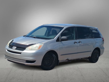 2005 Toyota Sienna Van Front-wheel Drive