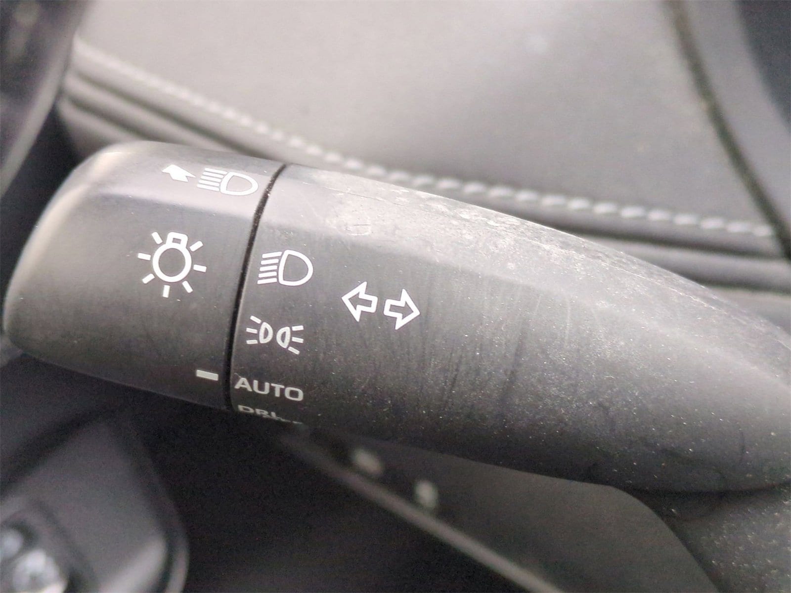 Thumbnail: 2021 Toyota Venza - 26