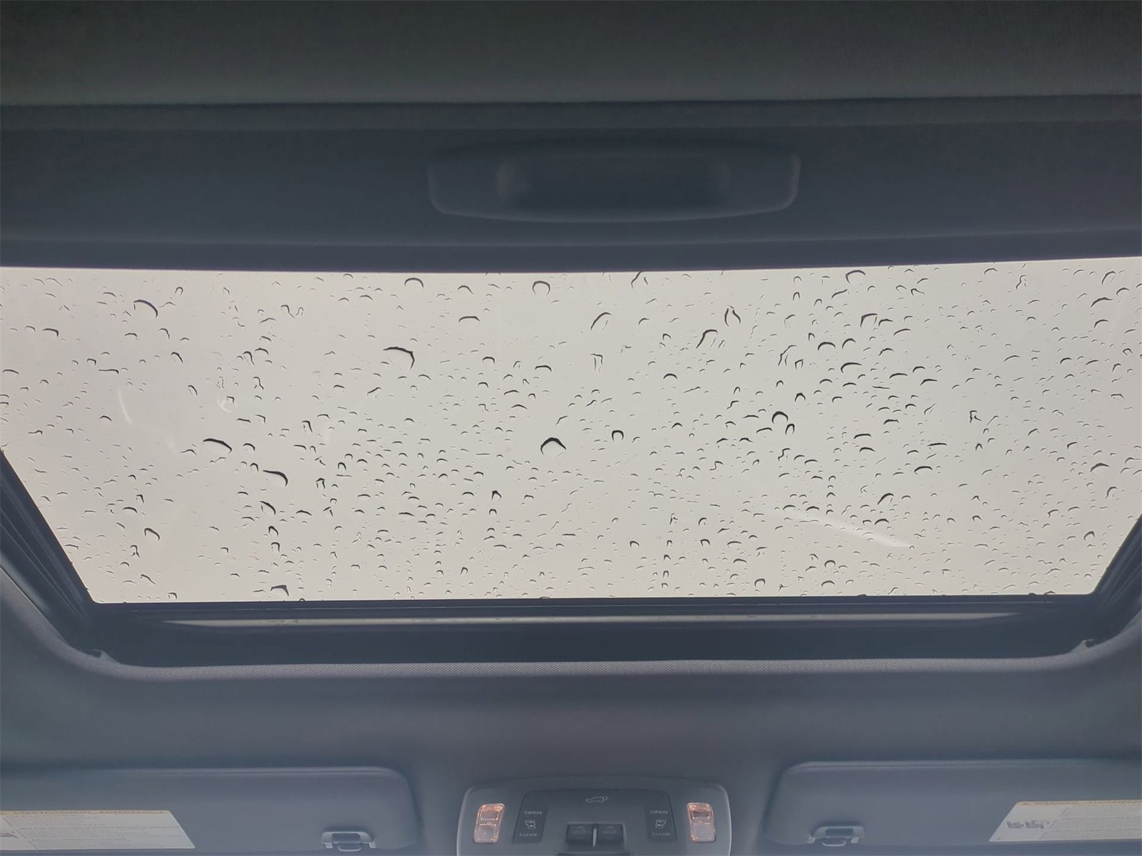 Thumbnail: 2022 Toyota Sienna - 23