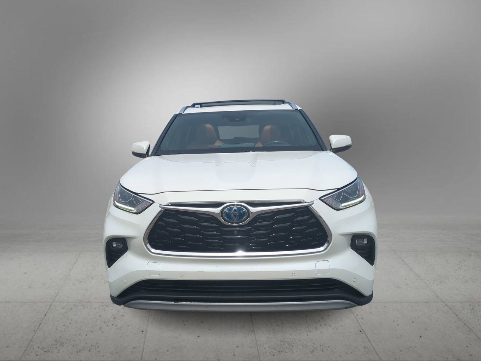 Thumbnail: 2021 Toyota Highlander - 3