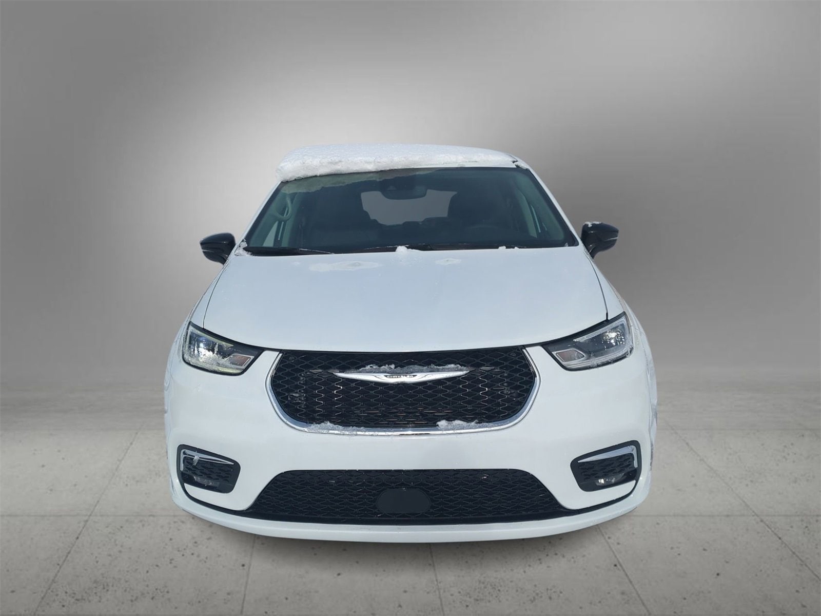 Thumbnail: 2024 Chrysler Pacifica - 3