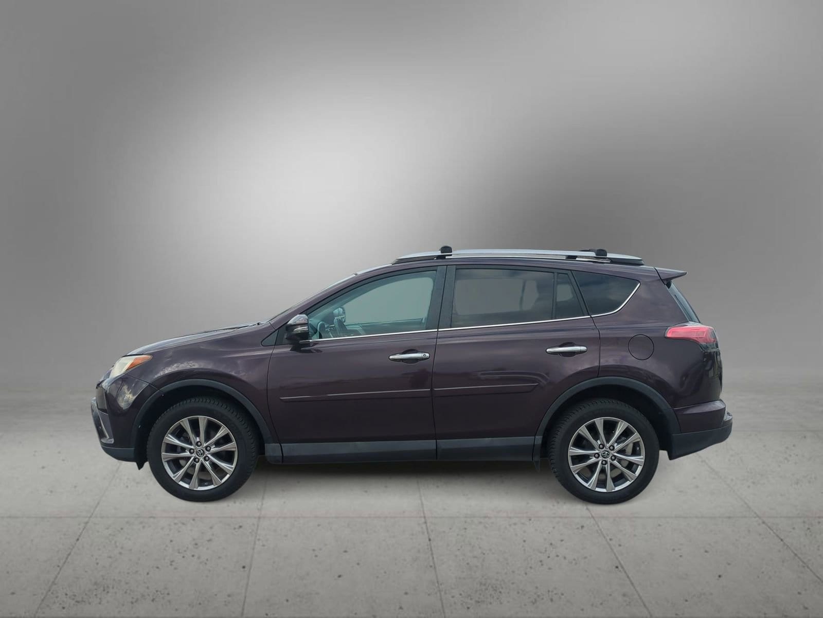 Thumbnail: 2017 Toyota RAV4 - 5