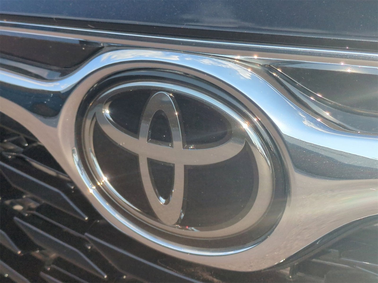 Thumbnail: 2022 Toyota Highlander - 12