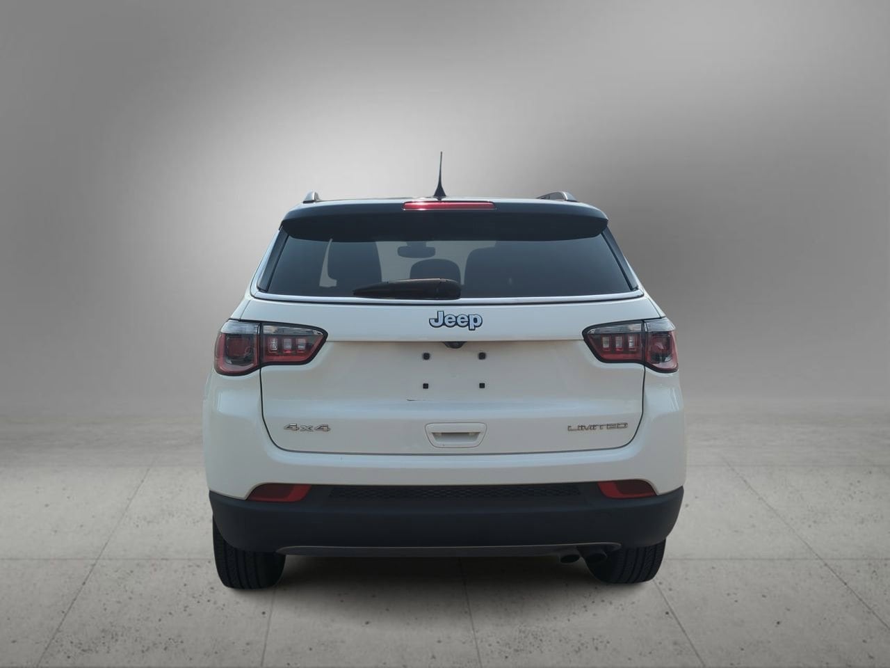 Thumbnail: 2020 Jeep Compass - 7