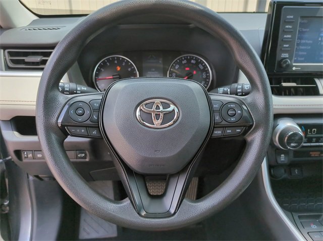 Thumbnail: 2020 Toyota RAV4 - 23