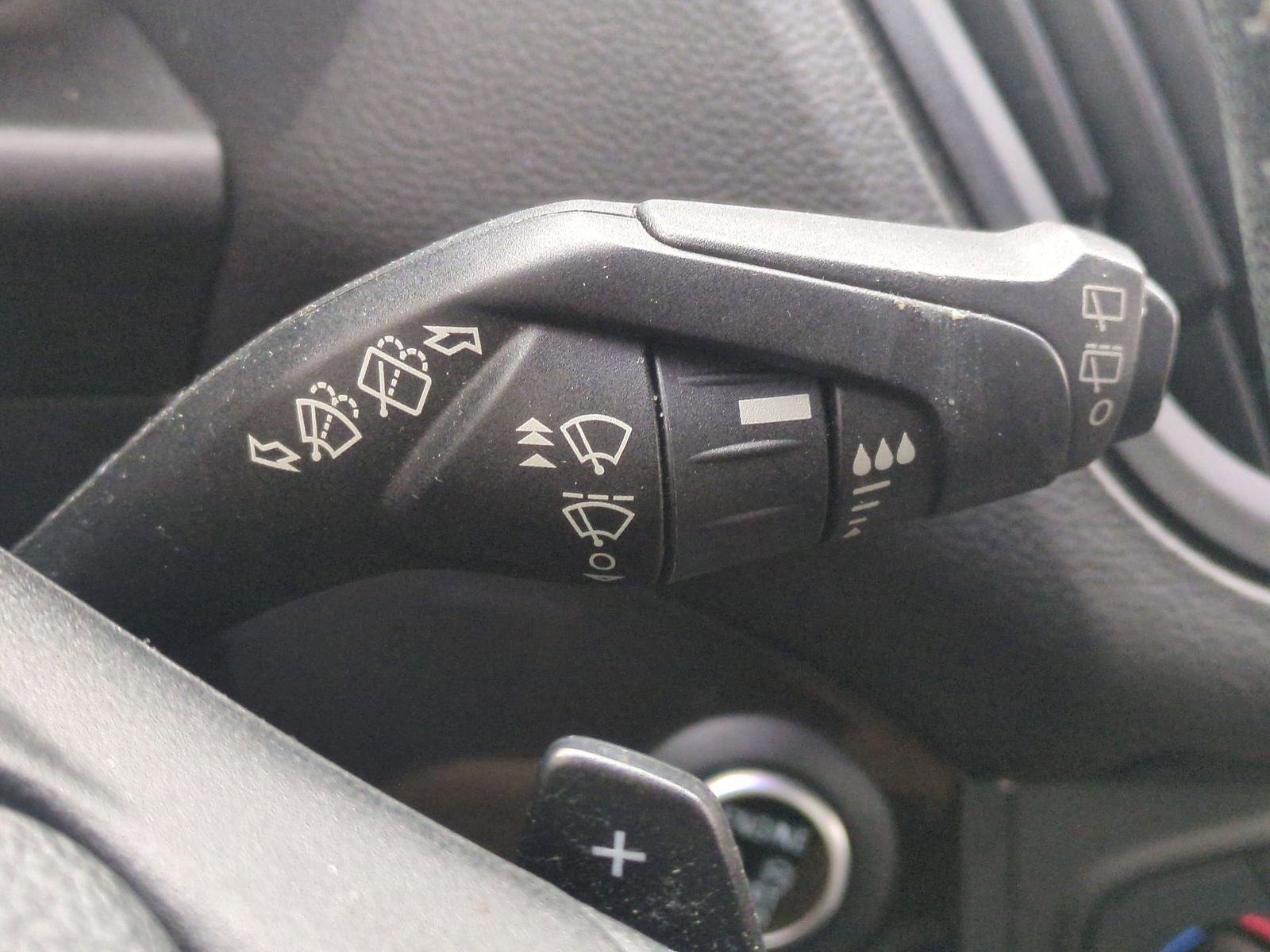 Thumbnail: 2017 Ford Escape - 27