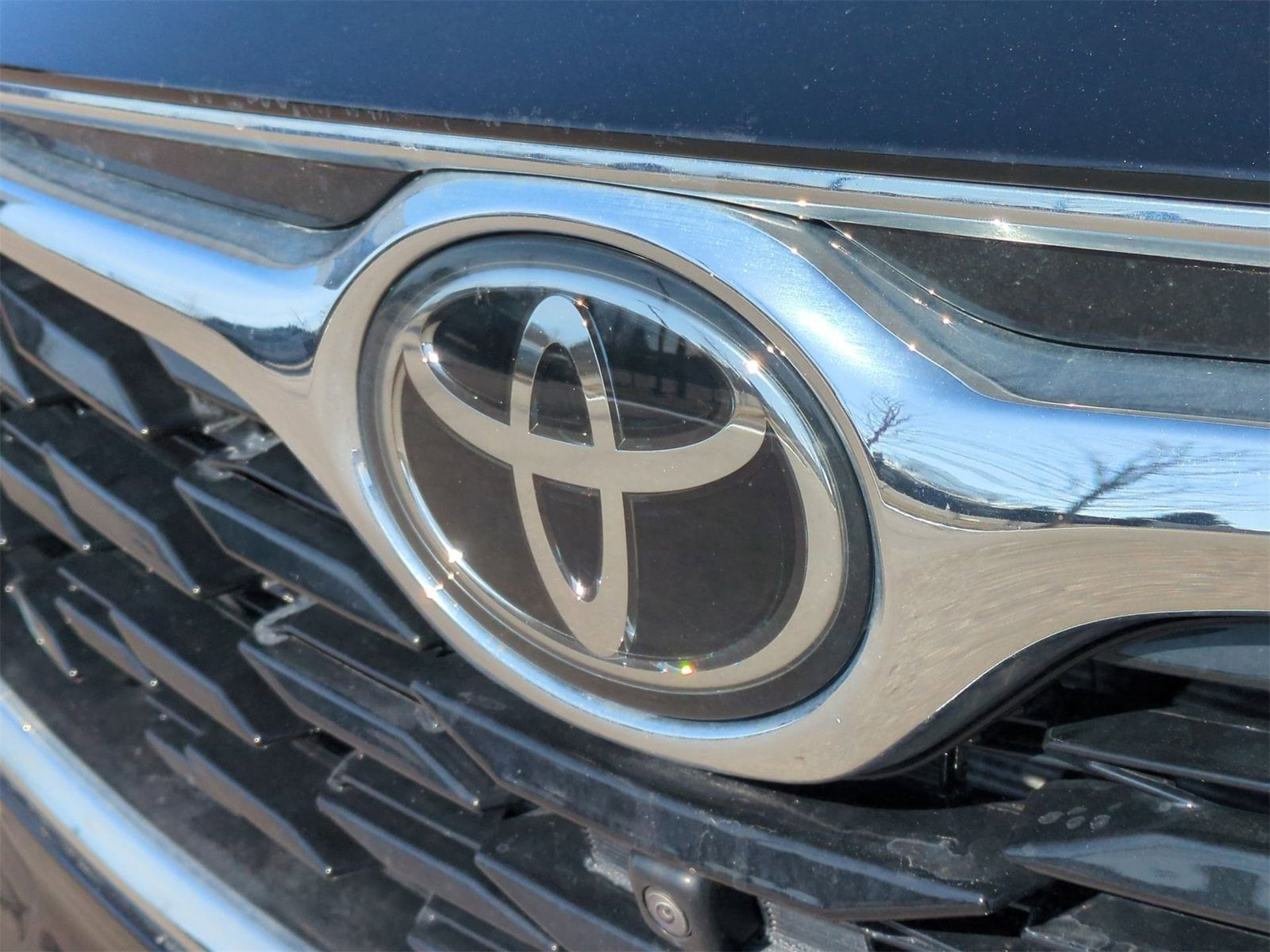 Thumbnail: 2025 Toyota Highlander - 12