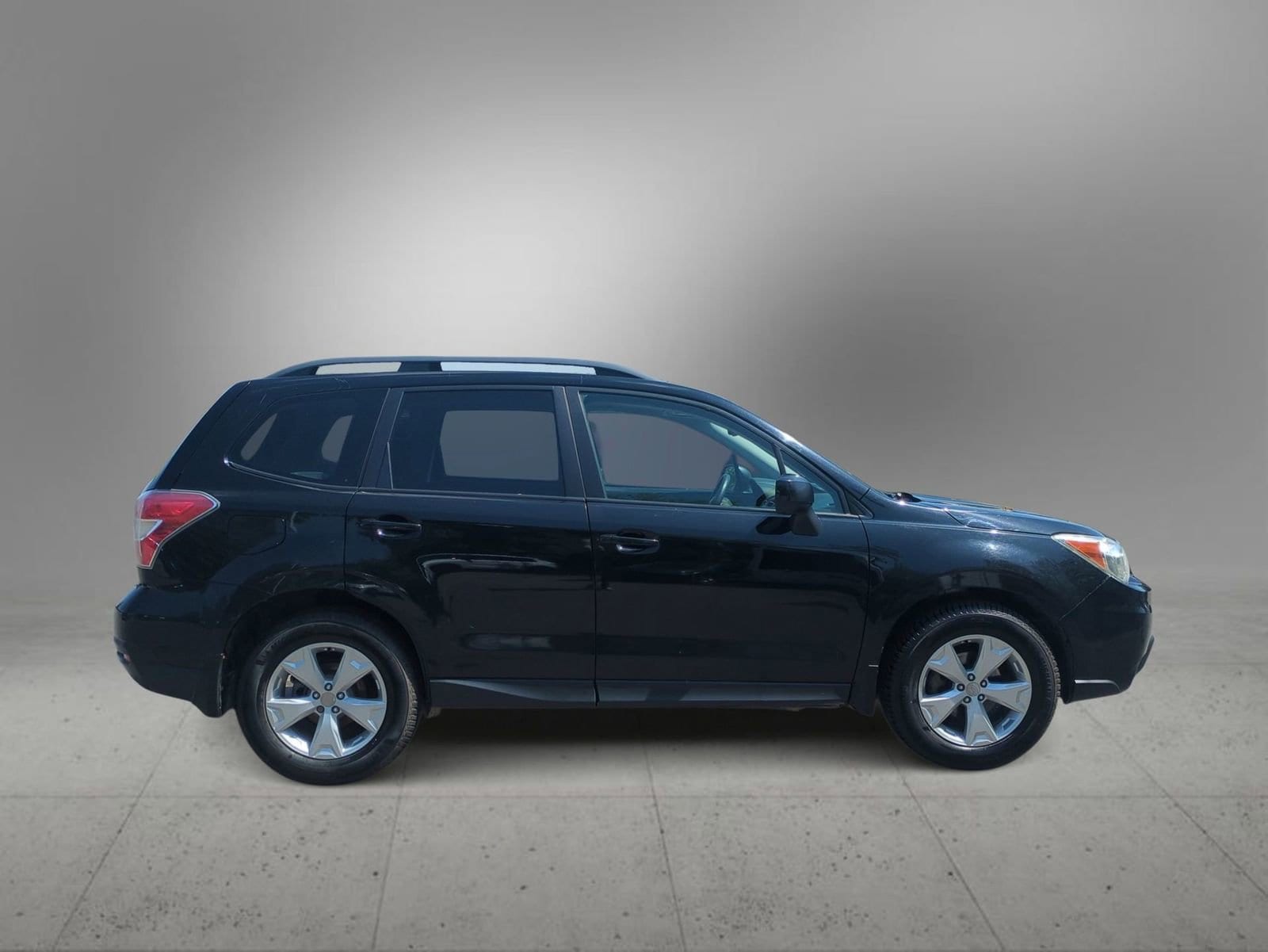 Thumbnail: 2015 Subaru Forester - 9