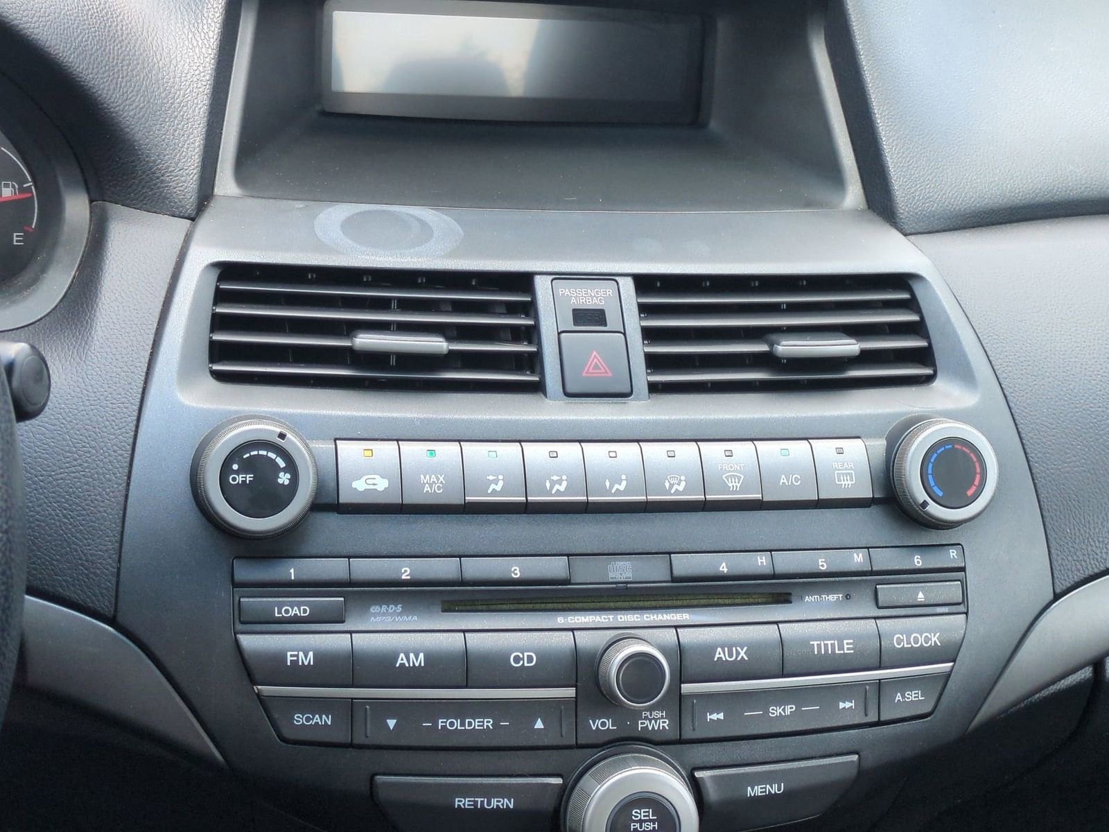 Thumbnail: 2011 Honda Accord - 23