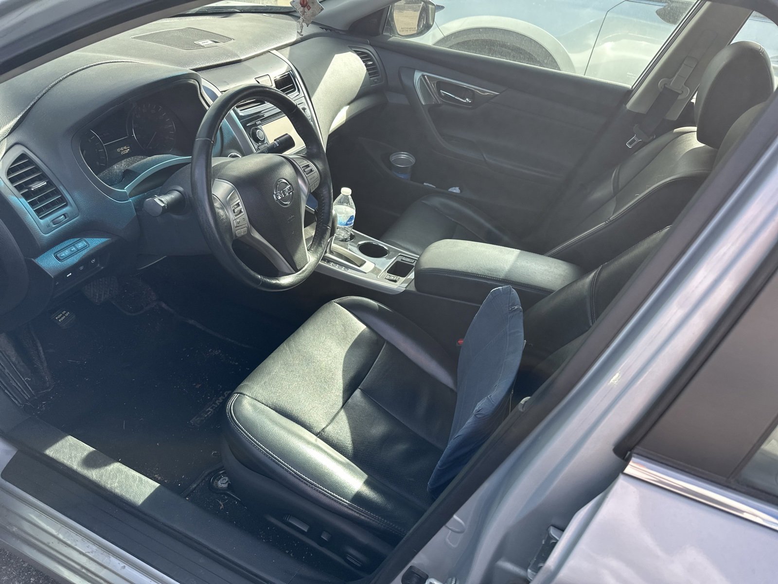 Thumbnail: 2015 Nissan Altima - 12