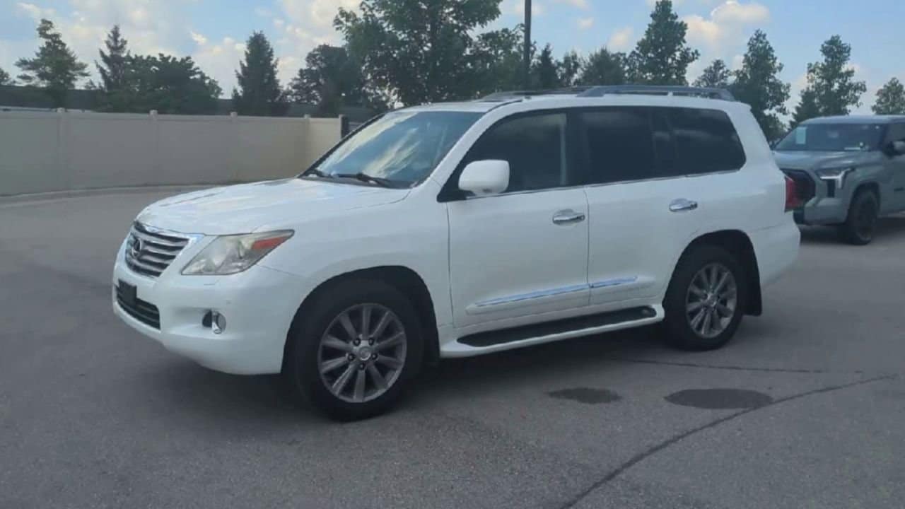 Thumbnail: 2011 Lexus LX - 4