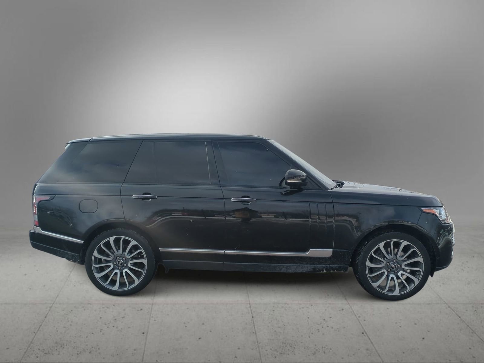 Thumbnail: 2017 Land Rover Range Rover - 9