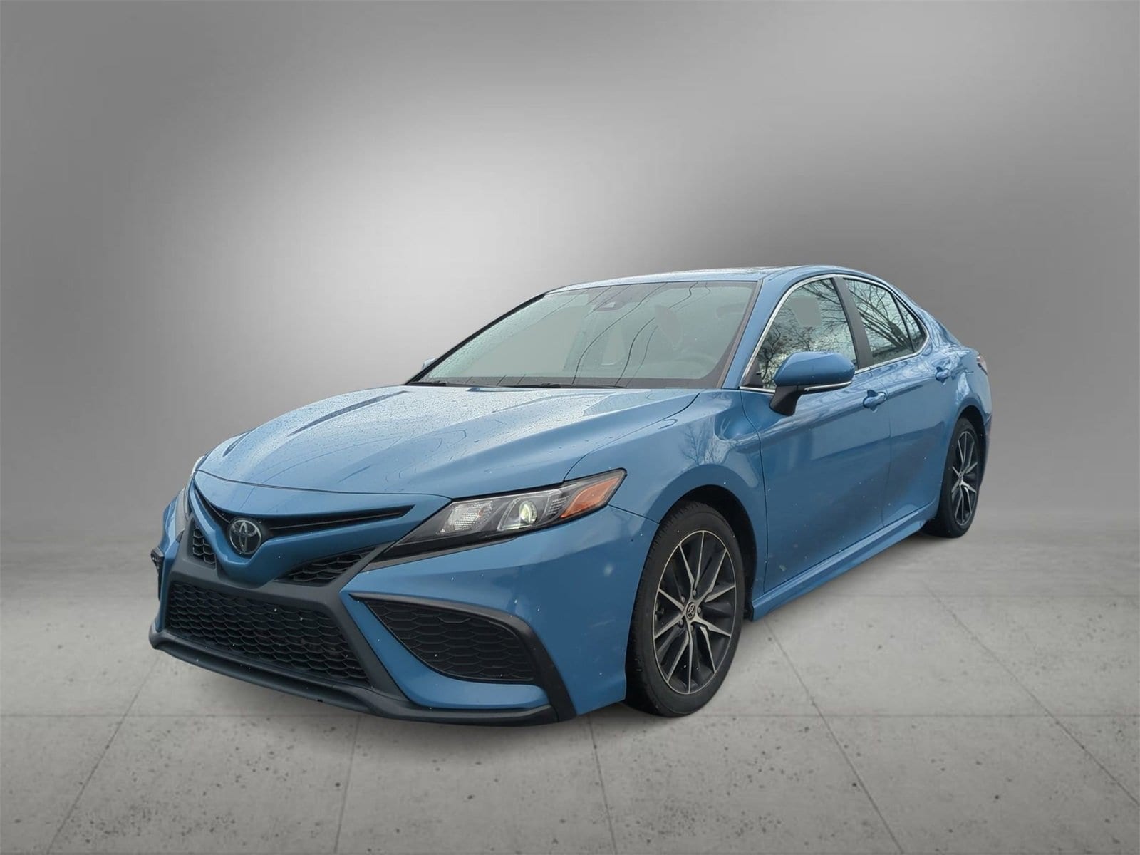 Thumbnail: 2023 Toyota Camry - 4