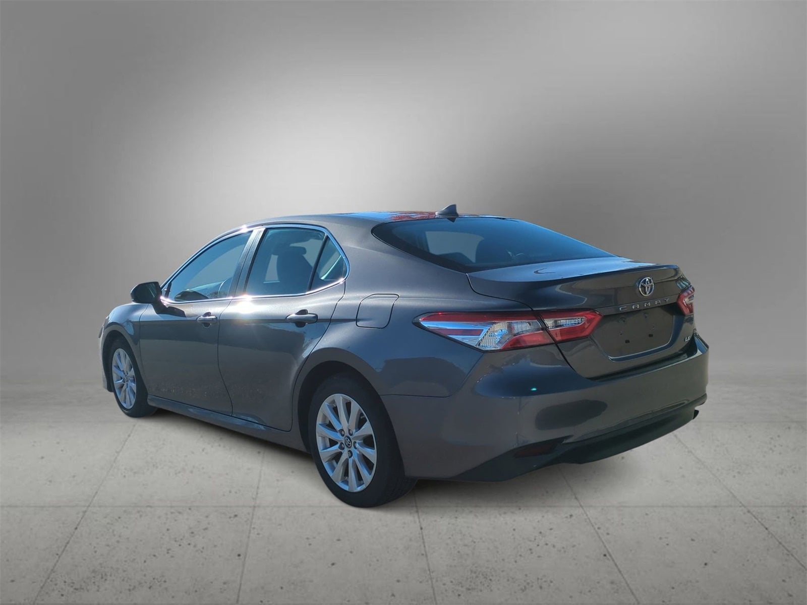 Thumbnail: 2019 Toyota Camry - 6