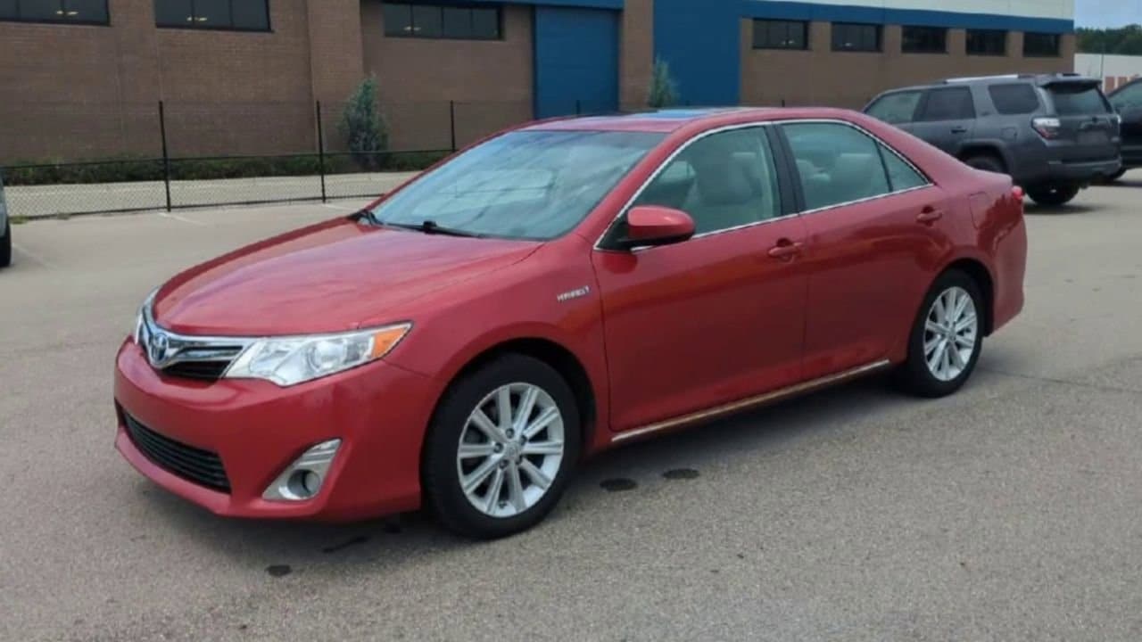 Thumbnail: 2014 Toyota Camry - 4