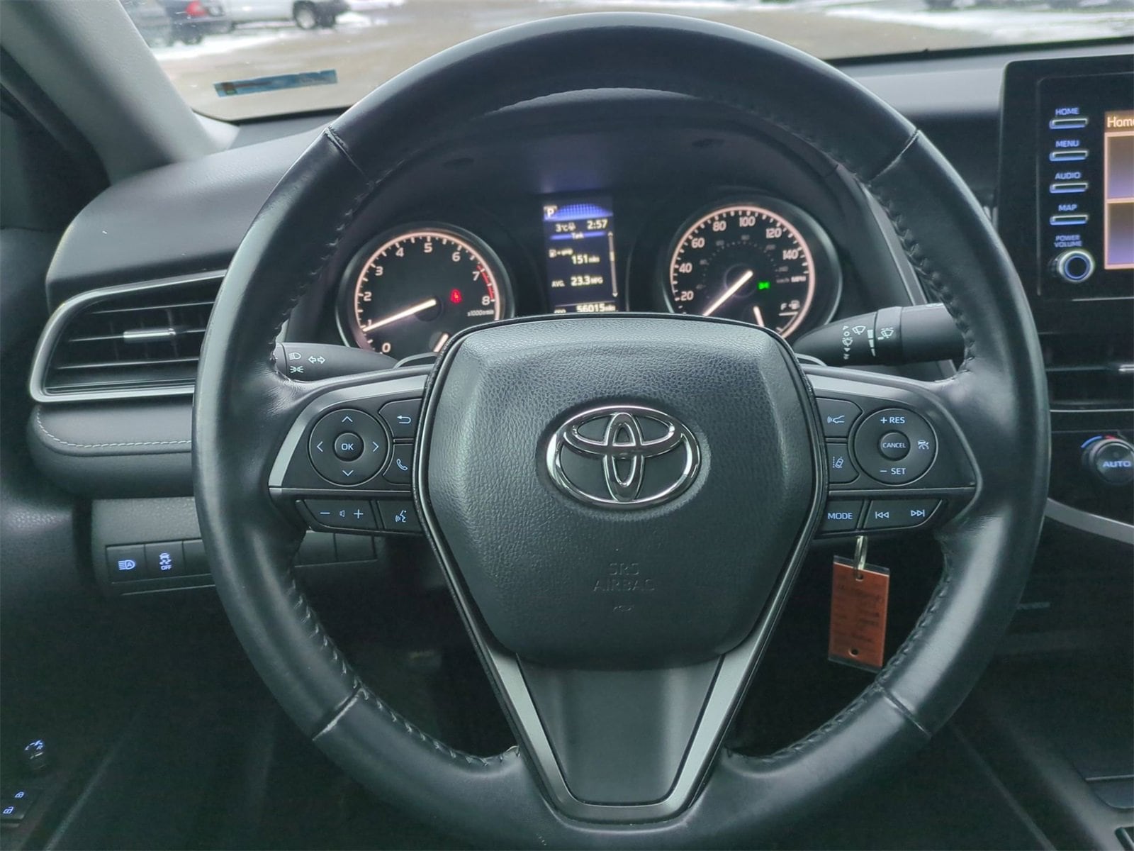 Thumbnail: 2021 Toyota Camry - 22