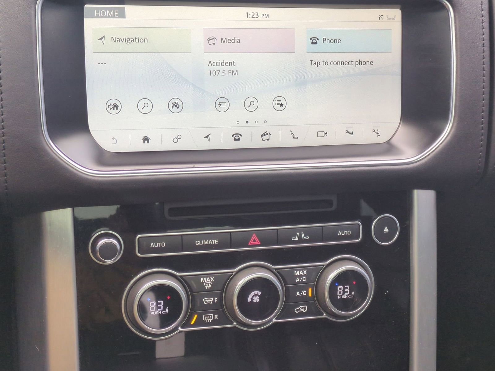 Thumbnail: 2017 Land Rover Range Rover - 29